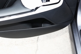 2021款起亚K5凯酷