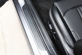 2021款起亚K5凯酷