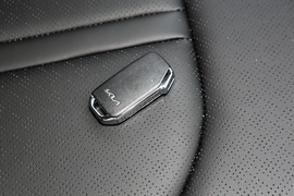 2021款起亚K5凯酷