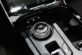 2021款起亚K5凯酷