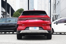 2021款比亚迪宋PLUS