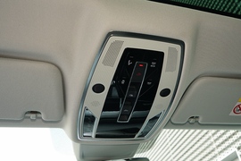 2022款奥迪A8L