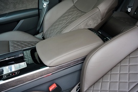 2022款奥迪A8L