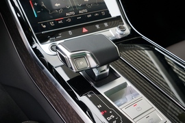 2022款奥迪A8L