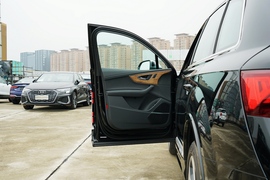 2022款奥迪Q7
