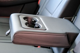 2022款东风风行T5