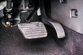 2022款东风风行T5