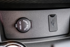 2022款东风风行T5