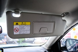 2022款东风风行T5