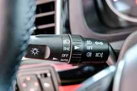 2022款东风风行T5