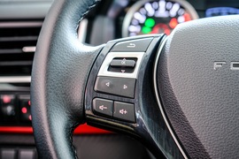 2022款东风风行T5