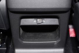 2021款五菱宏光PLUS