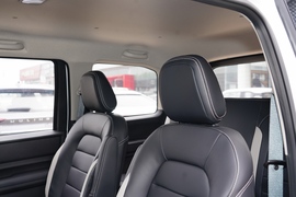 2021款五菱宏光PLUS