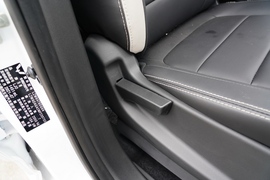 2021款五菱宏光PLUS