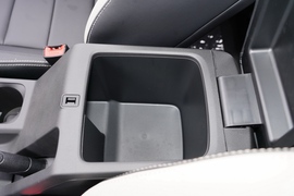 2021款五菱宏光PLUS