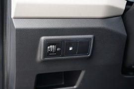 2021款五菱宏光PLUS