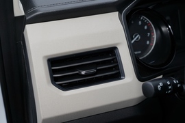 2021款五菱宏光PLUS