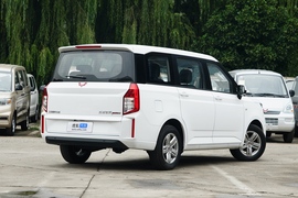 2021款五菱宏光PLUS