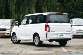 2021款五菱宏光PLUS