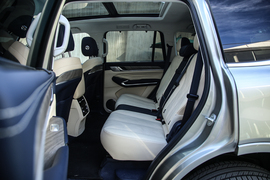   2022款坦克500  3.0T 运动版 登峰 5座
