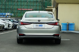 2021款雷克萨斯ES
