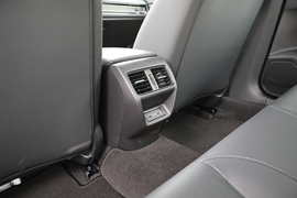 2022款东风本田思域240TURBO