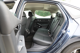 2022款东风本田思域240TURBO