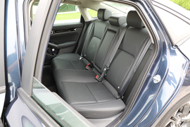 2022款东风本田思域240TURBO