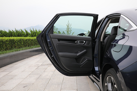 2022款东风本田思域240TURBO