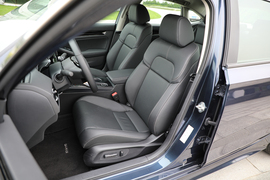 2022款东风本田思域240TURBO