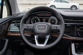 2022款奥迪Q7