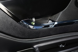 2021款林肯冒险家PHEV