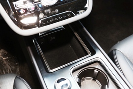 2021款林肯冒险家PHEV