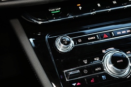 2021款林肯冒险家PHEV