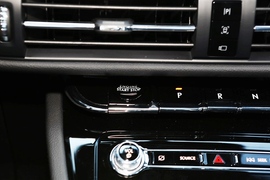 2021款林肯冒险家PHEV