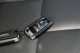 2021款林肯冒险家PHEV