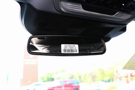 2021款林肯冒险家PHEV