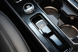 2021款林肯冒险家PHEV