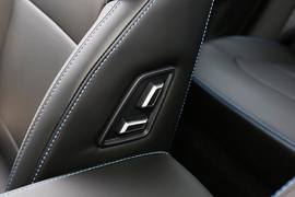 2021款吉利帝豪EV