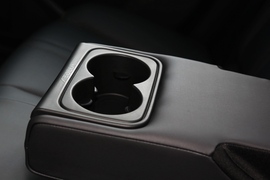 2021款东风风神奕炫MAX