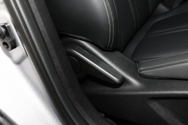 2021款东风风神奕炫MAX