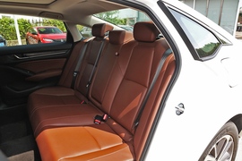 2019款本田INSPIRE