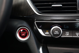 2019款本田INSPIRE