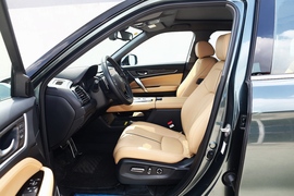   2020款本田UR-V 370TURBO 四驱尊耀版