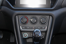 2022款奇瑞瑞虎3