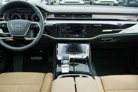 2022款奥迪A8L