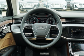 2022款奥迪A8L
