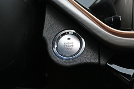 2021款奇瑞艾瑞泽5