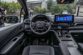 2021款丰田赛那SIENNA