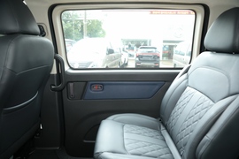 2022款东风风行菱智